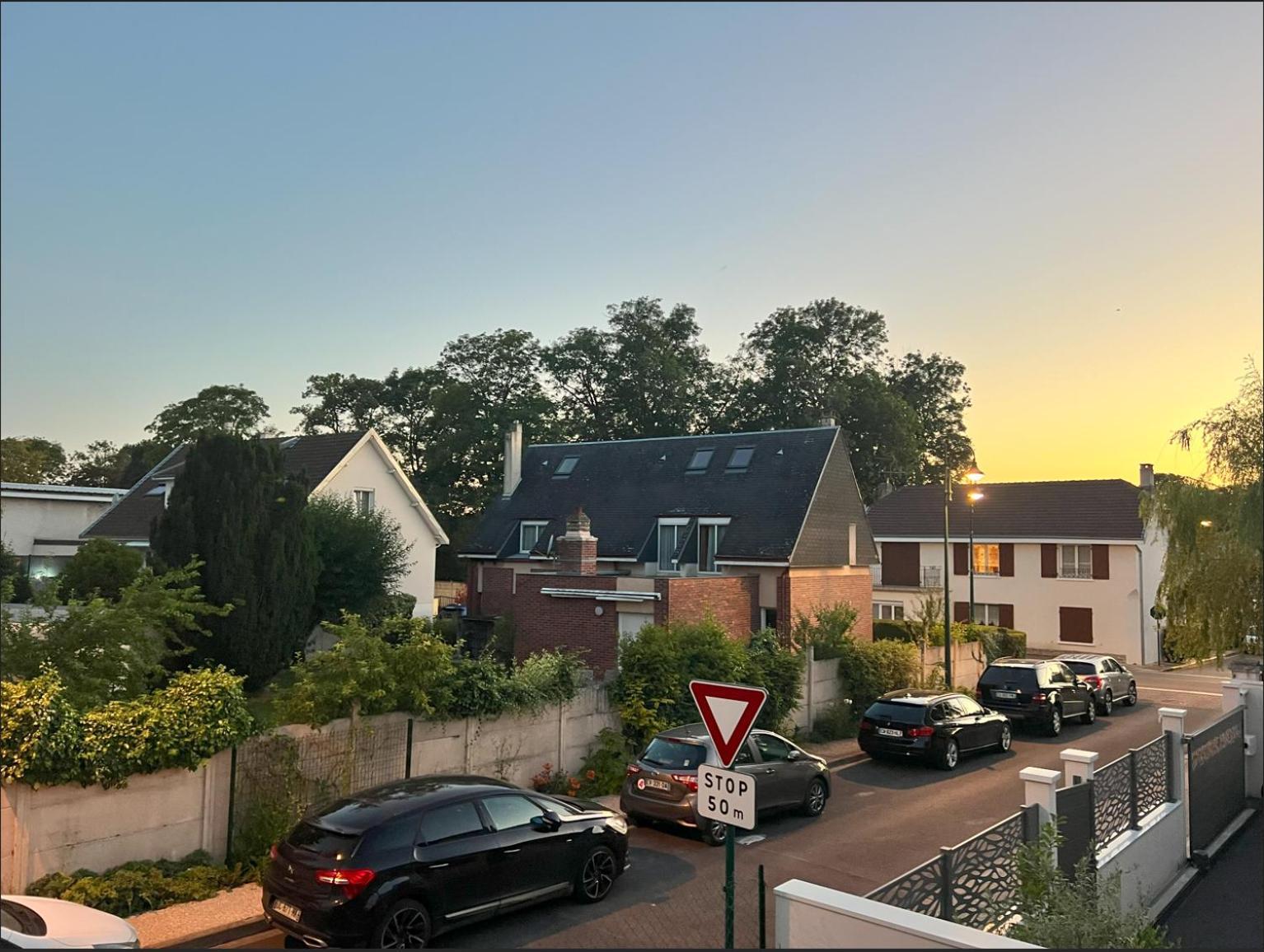 Belle Maison Avec Jardin ! Bezannes Zewnętrze zdjęcie